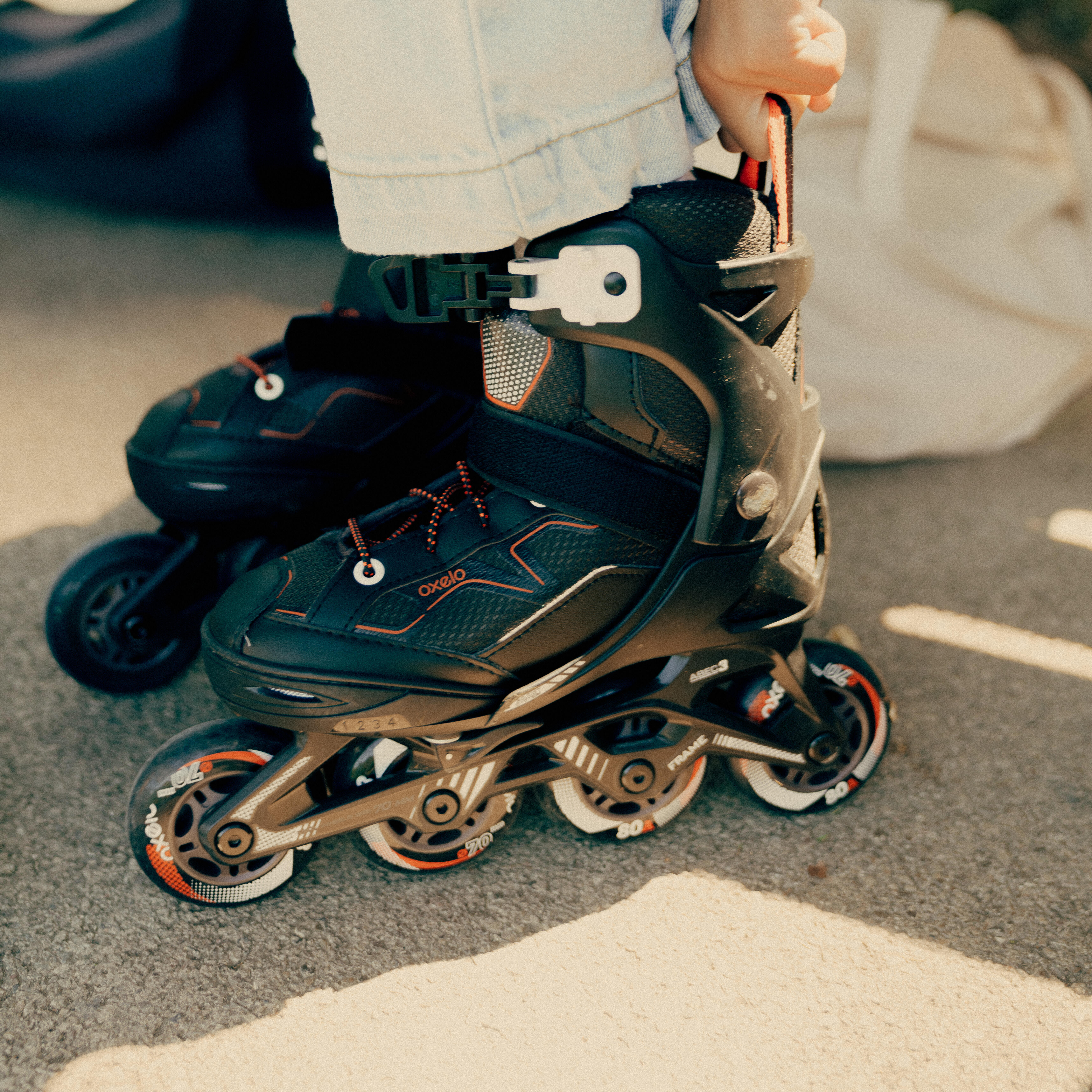 Skating shoes hot sale in decathlon